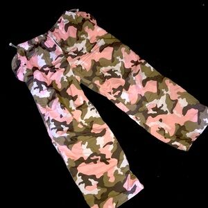 Orange kiss essentials pink camo cargo pant SMALL JRS